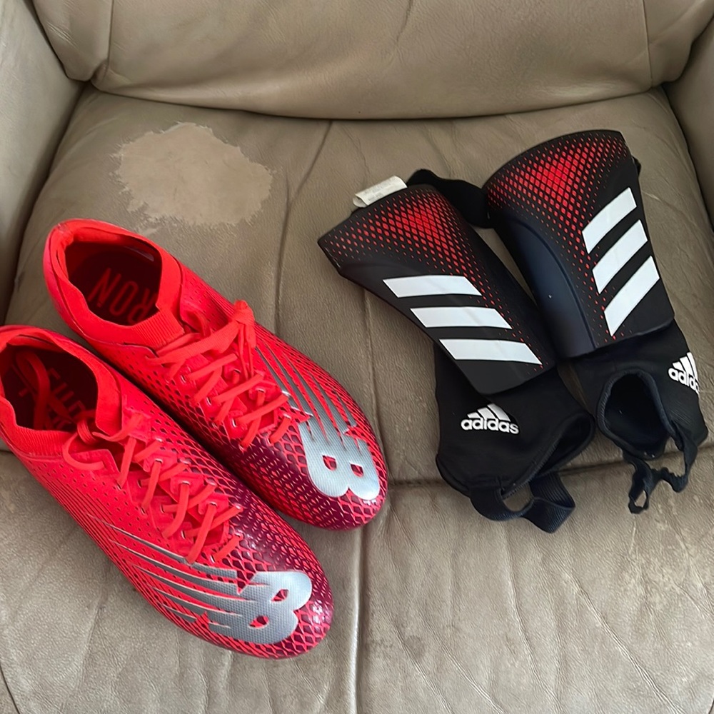 Brand new soccer cleats and shin guards bundle